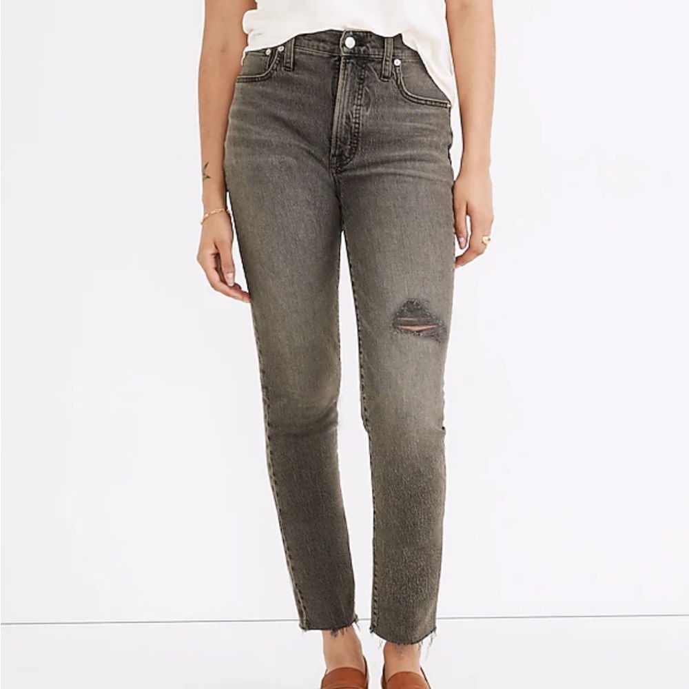 The Perfect Vintage Jean in Cosner Wash: Knee-Rip Edition